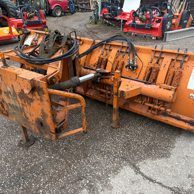 Schneeschild Bombelli