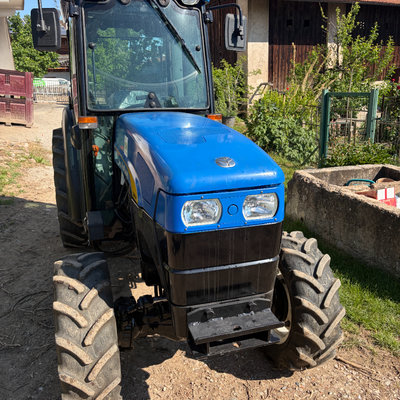 New Holland TN95VA
